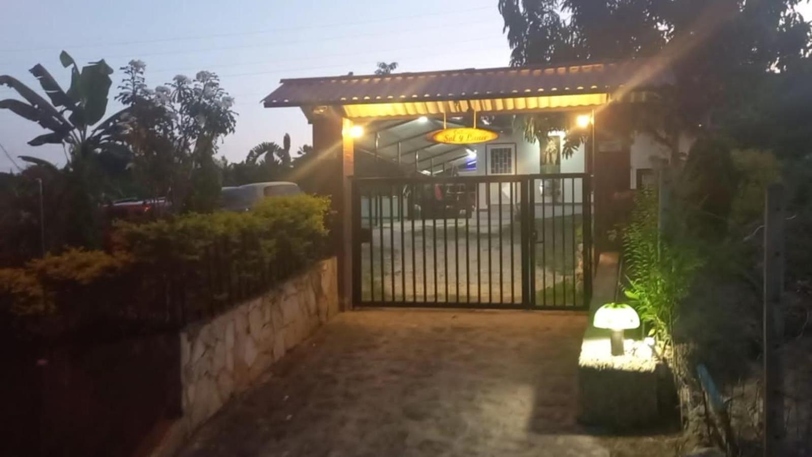 Sol Y Luna Homestay