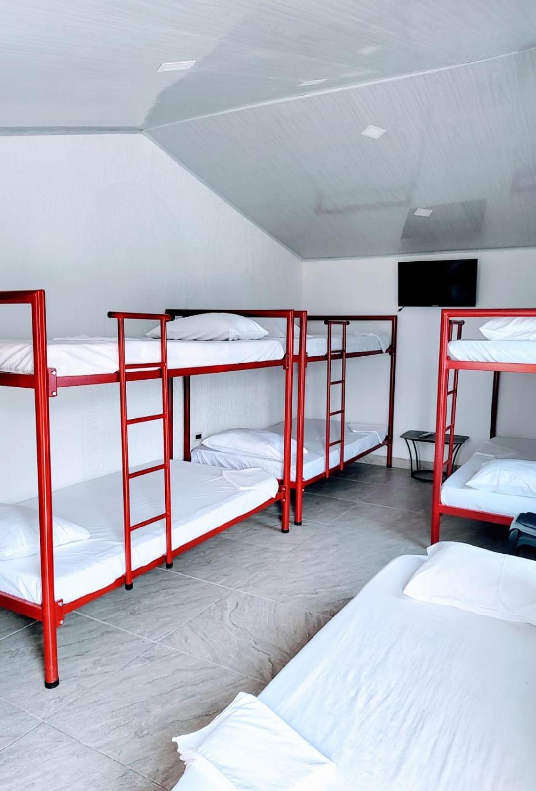 Sol Y Luna Homestay La Mesa (Tequendama)